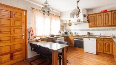 House in Becerril de la Sierra photo 10