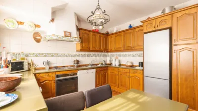 House in Becerril de la Sierra photo 12