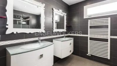 Casa en alquiler en Mas D'en Serra-Els Cards, Mas d'en Serra-Els Cards (Sant Pere de Ribes) de 5.500 €<span>/mes</span>