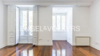 Apartamento en alquiler en Recoletos - Imagen 4