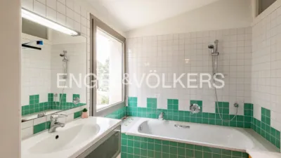 House in Torrelles de Llobregat photo 16