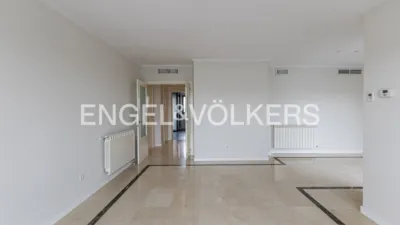 Penthouse on Avenida de Julio Fuentes photo 8