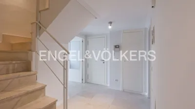 Penthouse on Avenida de Julio Fuentes photo 9
