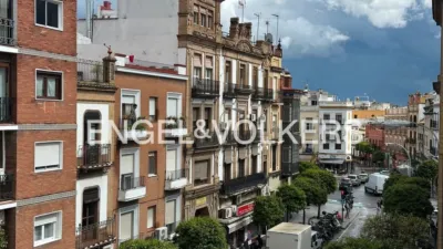 Townhouse in Triana Casco Antiguo photo 5
