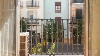 Townhouse in Triana Casco Antiguo photo 3
