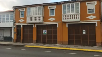Semi-detached house on Avenida Principal, 108 photo 2