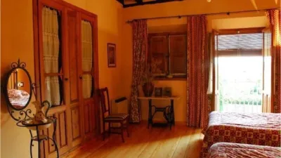 Chalet en alquiler en Calle de la Ermita, Montejo de Arévalo de 1.700 €<span>/mes</span>