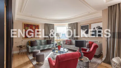 Apartment on Calle de O'Donnell photo 2