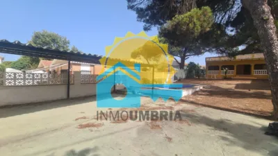 Chalet en venta en Punta Umbría, Punta Umbría de 560.000 €