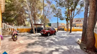 Chalet in Los Balcones-Los Altos-Punta Prima photo 11
