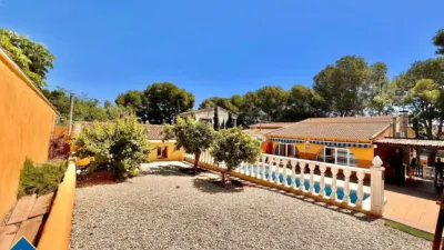 Chalet in Los Balcones-Los Altos-Punta Prima photo 5