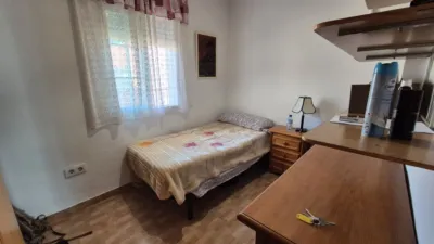 Piso en venta en Calle de Altozano, Ciudad Jardín (Badajoz Capital) de 110.000 €