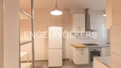 Apartment on Augusto Figueroa Street photo 23