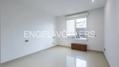Duplex in Centre photo 33