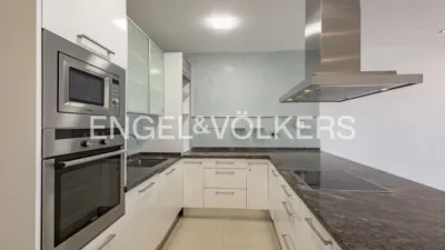 Duplex in Centre photo 51