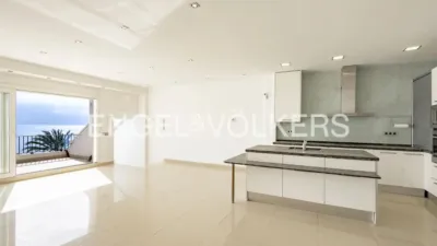 Duplex in Centre photo 8