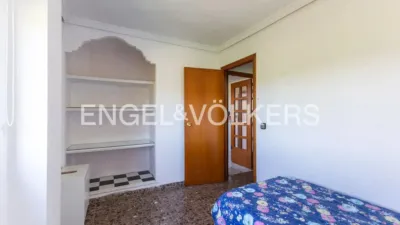 Terraced house in Chiva photo 18