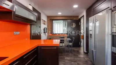 Casa en alquiler en Calle Carrer 232, El Pla de La Vallesa (San Antonio de Benagéver) de 3.500 €<span>/mes</span>