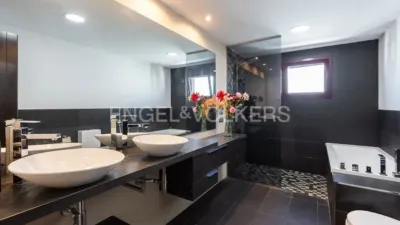 Casa en alquiler en Calle Carrer 232, El Pla de La Vallesa (San Antonio de Benagéver) de 3.500 €<span>/mes</span>