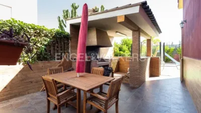 Casa en alquiler en Calle Carrer 232, El Pla de La Vallesa (San Antonio de Benagéver) de 3.500 €<span>/mes</span>