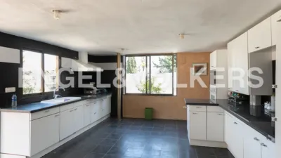 Casa en alquiler en Zona Avinguda Alta-Auditori, Zona Avinguda Alta-Auditori (Torrent) de 5.000 €<span>/mes</span>