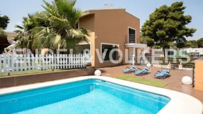Casa en alquiler en Zona Avinguda Alta-Auditori, Zona Avinguda Alta-Auditori (Torrent) de 5.000 €<span>/mes</span>