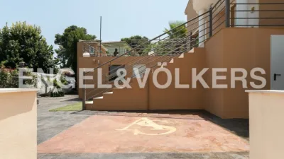 Casa en alquiler en Zona Avinguda Alta-Auditori, Zona Avinguda Alta-Auditori (Torrent) de 5.000 €<span>/mes</span>