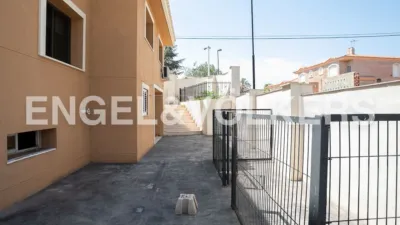 Casa en alquiler en Zona Avinguda Alta-Auditori, Zona Avinguda Alta-Auditori (Torrent) de 5.000 €<span>/mes</span>