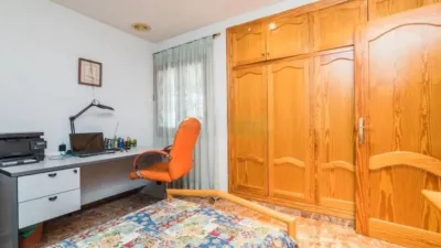 Chalet on Calle de los Rosales photo 30