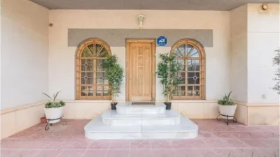Chalet on Calle de los Rosales photo 41