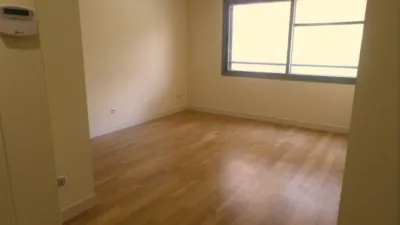 Piso en alquiler en Calle de Rafael Bergamín - Imagen 2