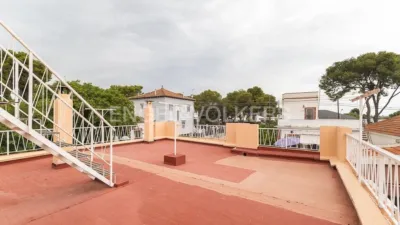 Casa en alquiler en La Canyada - La Cañada, La Canyada - La Cañada (Paterna) de 1.600 €<span>/mes</span>