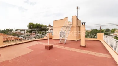 Casa en alquiler en La Canyada - La Cañada, La Canyada - La Cañada (Paterna) de 1.600 €<span>/mes</span>
