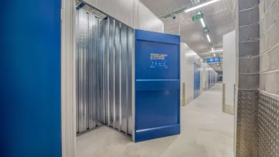 Trastero en alquiler en Carretera Reial, 141, cerca de Carrer del Treball, Sant Just Desvern de 450 €<span>/mes</span>