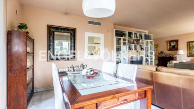 Piso en alquiler en El Porvenir, El Porvenir (Distrito Sur. Sevilla Capital) de 2.500 €<span>/mes</span>