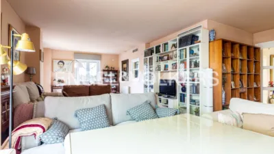 Piso en alquiler en El Porvenir, El Porvenir (Distrito Sur. Sevilla Capital) de 2.500 €<span>/mes</span>