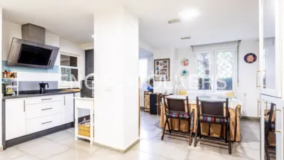 Piso en alquiler en El Porvenir, El Porvenir (Distrito Sur. Sevilla Capital) de 2.500 €<span>/mes</span>