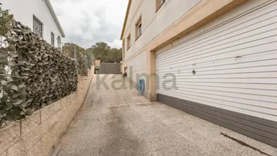 House on Carrer de Josep Puig I Cadafalch photo 39