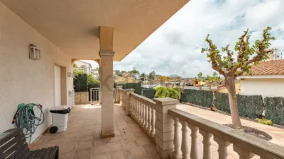 House on Carrer de Josep Puig I Cadafalch photo 43