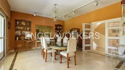 Villa in Villafranca del Castillo photo 4