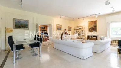 Villa in Villafranca del Castillo photo 5