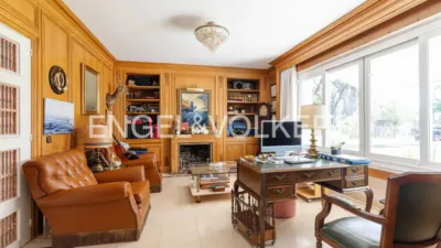 Villa in Villafranca del Castillo photo 7