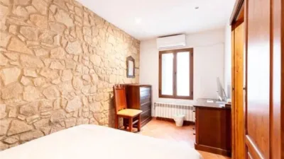 Apartment in El Coll d'en Rabassa photo 11