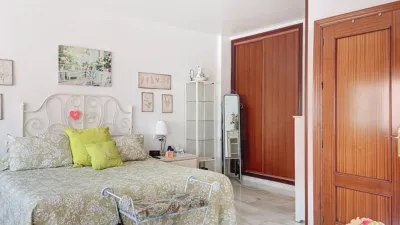 Semi-detached house on Calle del Sauce, 29 photo 47