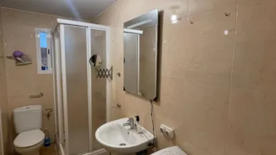 Apartment on Sánchez Barcáiztegui Street photo 10