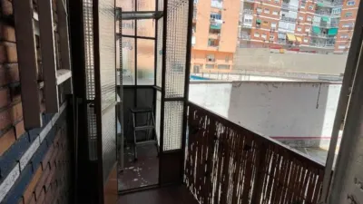 Apartment on Sánchez Barcáiztegui Street photo 11