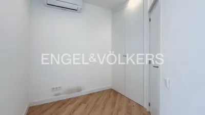 Ático en alquiler en Calle del Aviador Zorita - Imagen 17