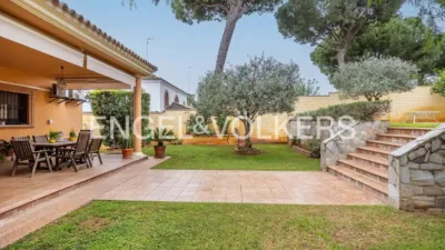 House in Oromana photo 10