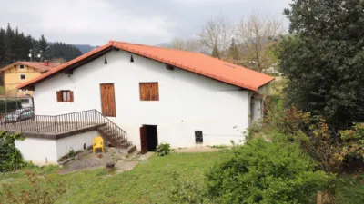 Casa en venta en Calle Carretera, Santa Lutzi-Anduaga (Ezkio-Itsaso) de 400.000 €