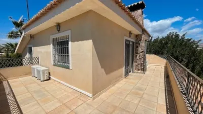 Chalet on Calle Partida del Raspeig photo 41